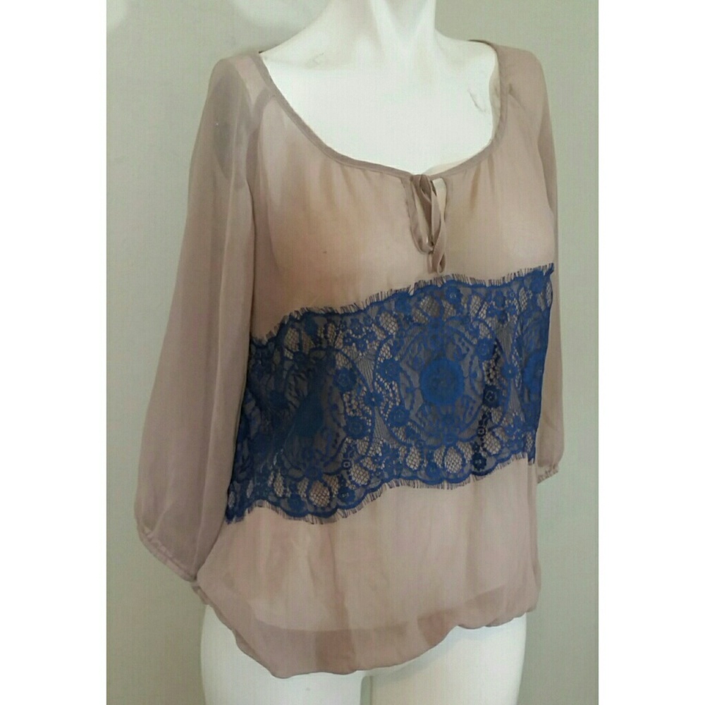 Whisper boho Sheer and lace elastic ring top